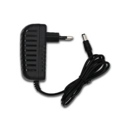 WELLPOWER WP-2402P 24V 2 AMPER PLASTİK KASA 5,5X2,5 MM